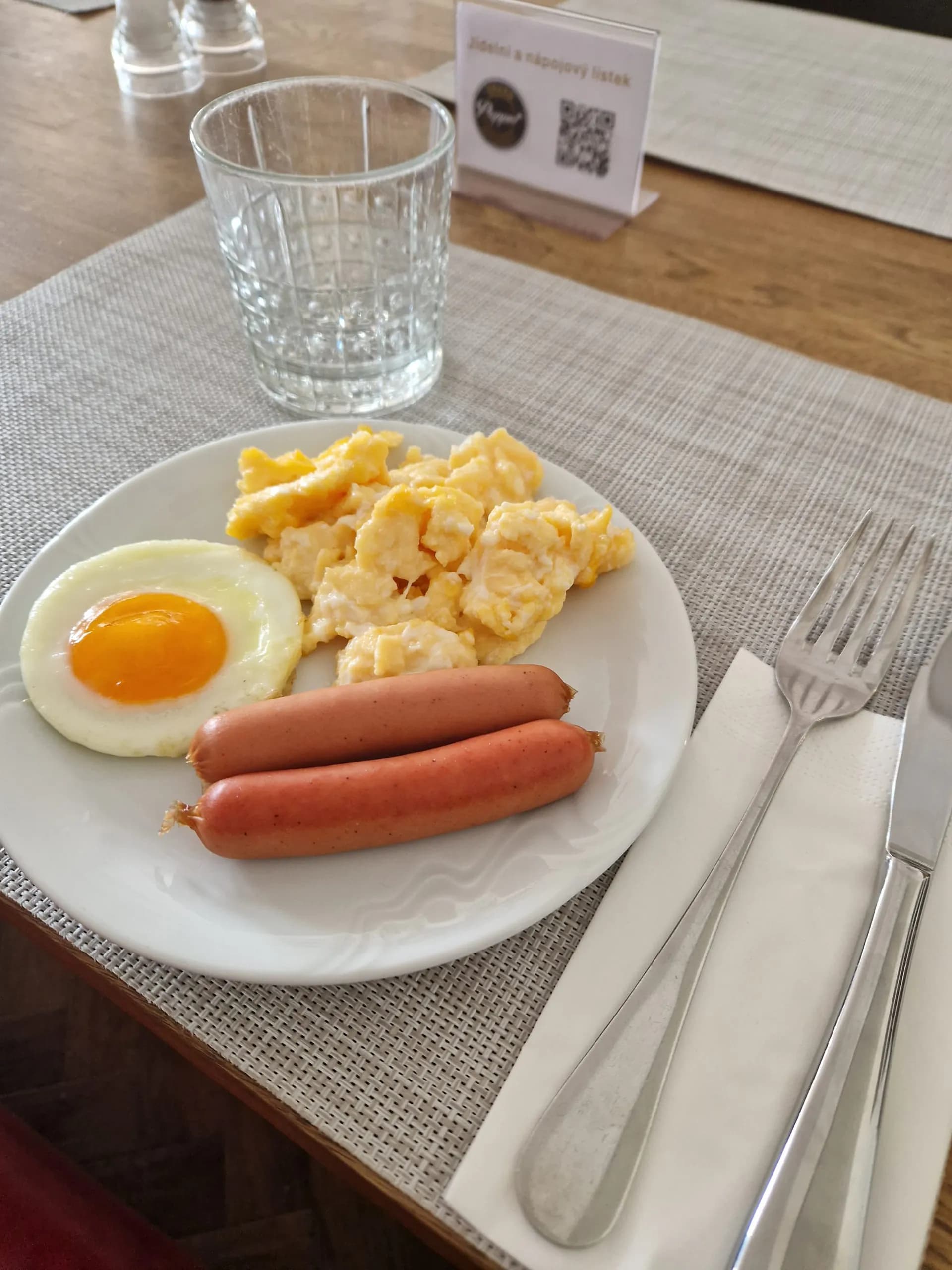 Breakfast buffet at Hotel U Labutě