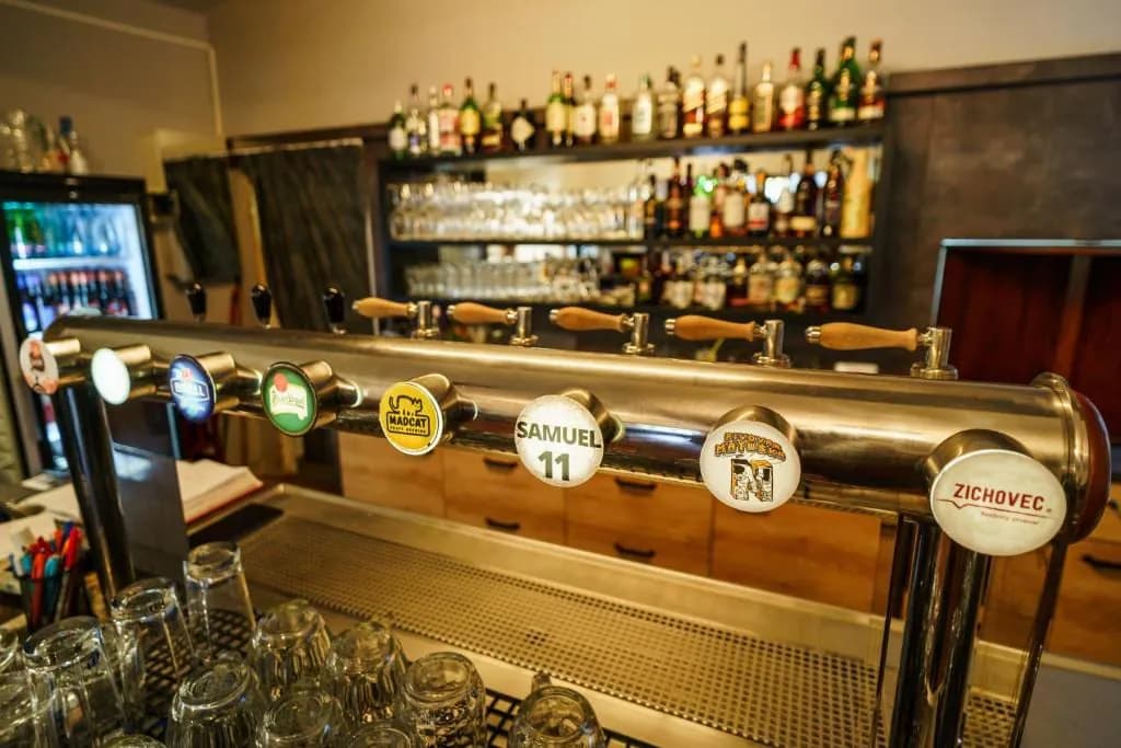 Poppet restaurant — the dining room
