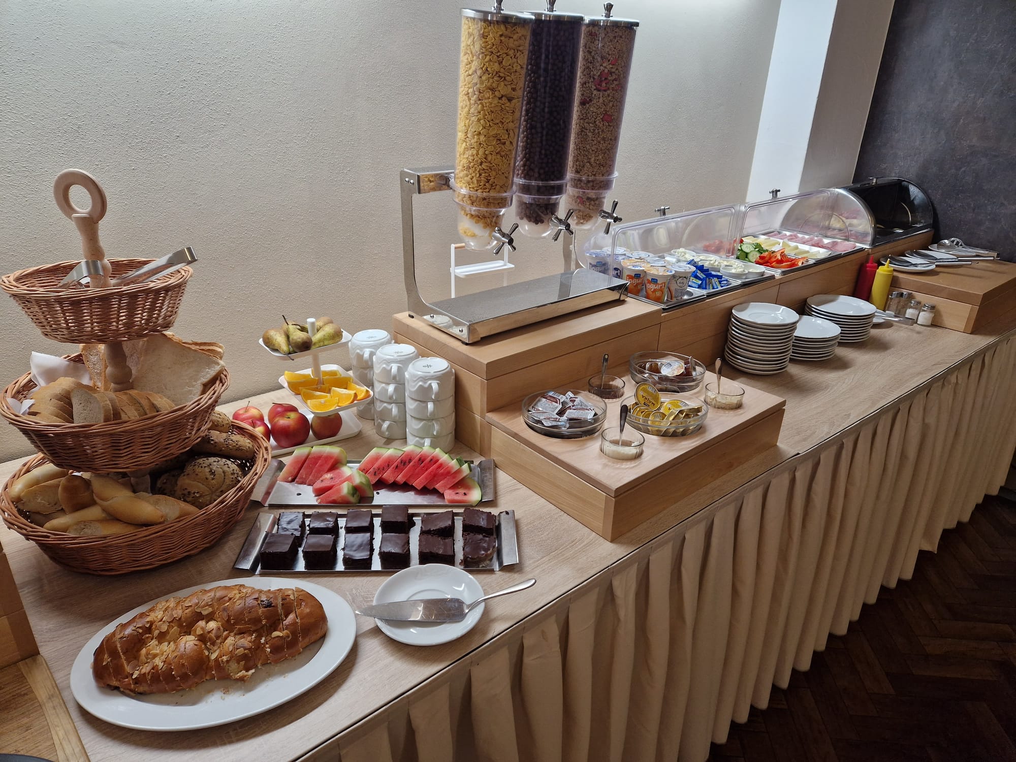 Breakfast buffet at Hotel U Labutě