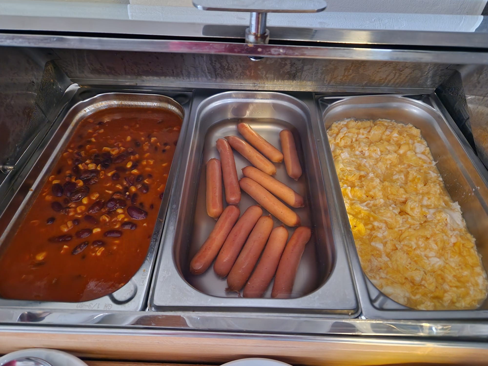 Breakfast buffet at Hotel U Labutě